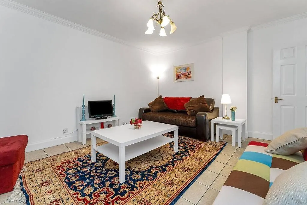 Edinburgh Perfect Location 아파트